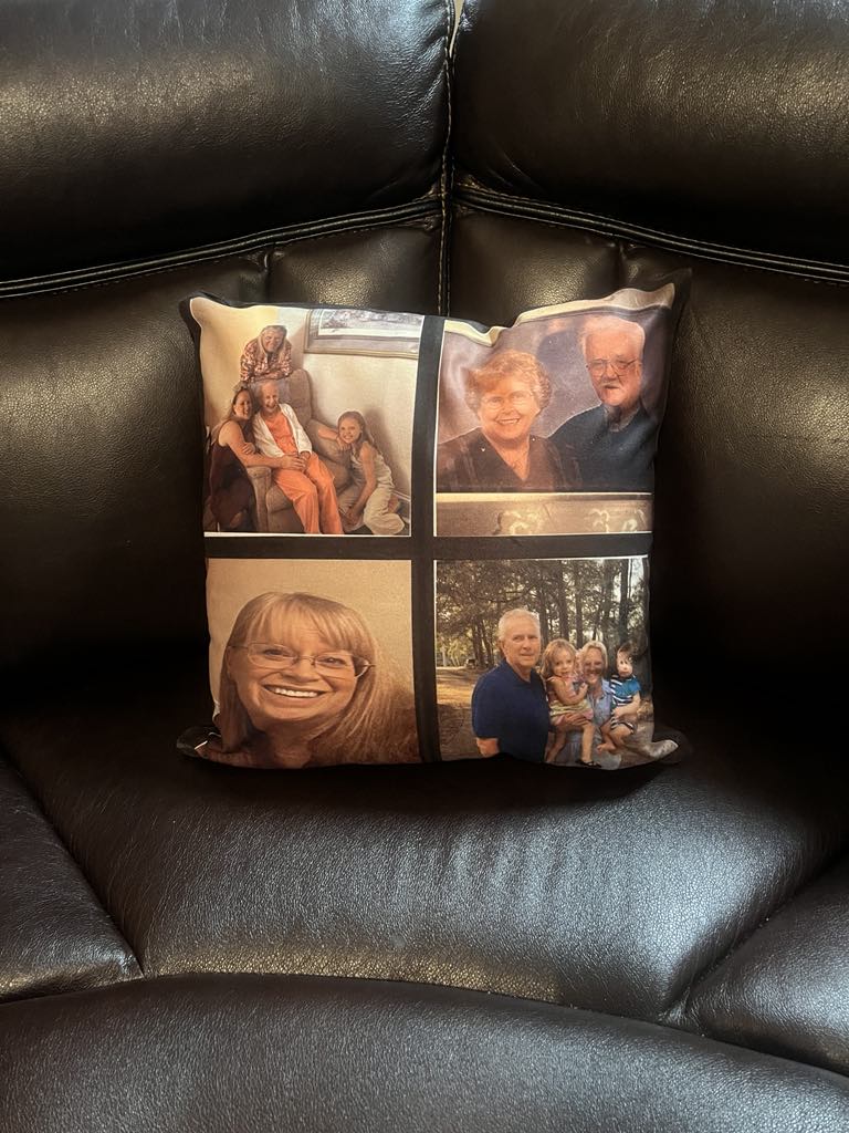 4-PANEL CUSTOM PHOTO PILLOW